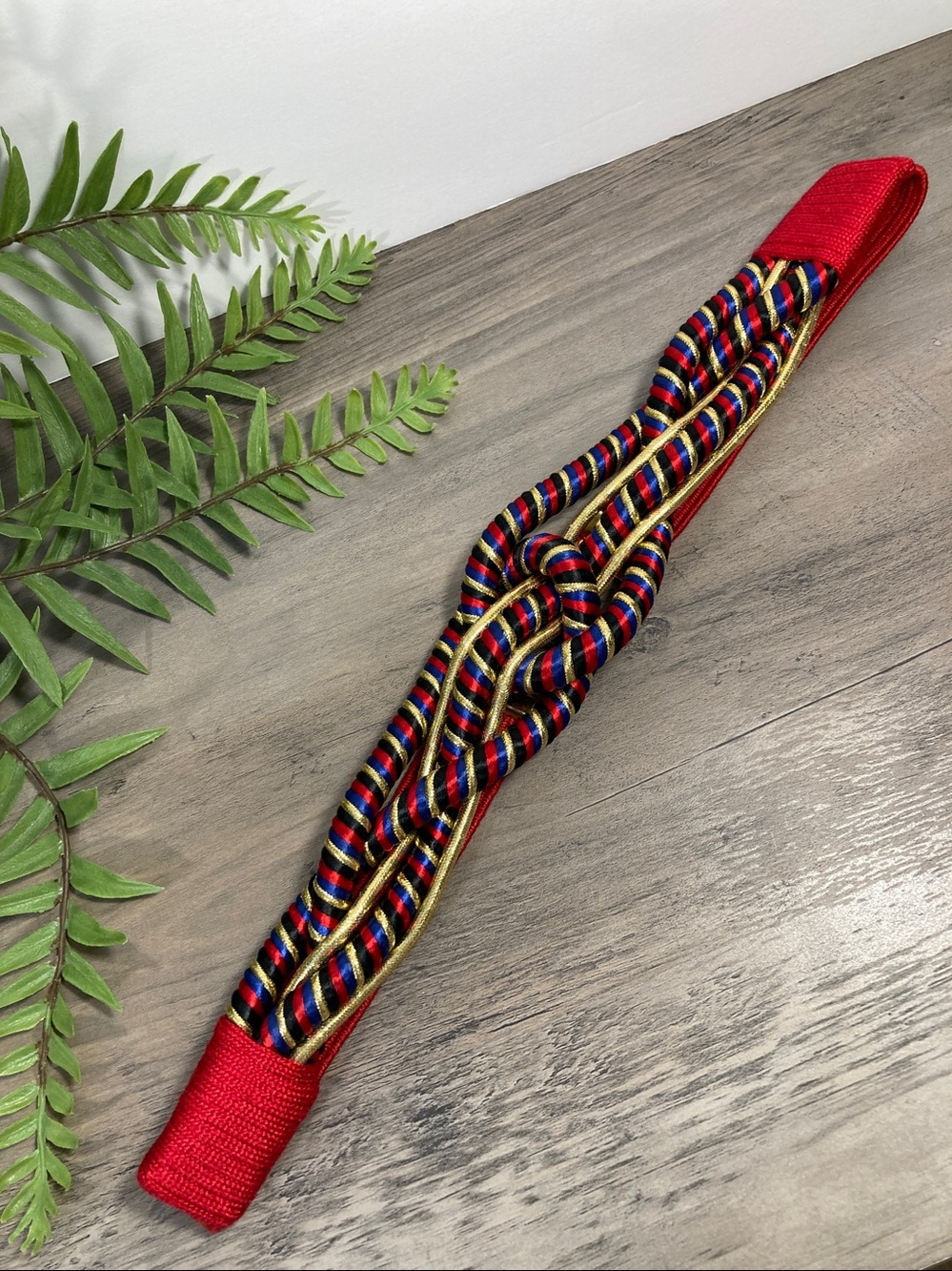 Vintage Multicolor Braided Knot Stretch Belt Leather Shop Size M  Red Blue Gold